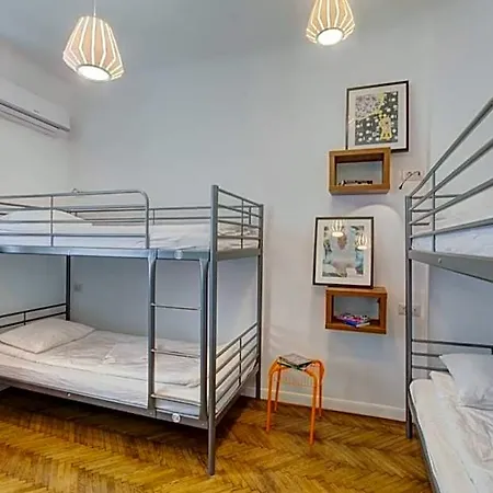 Hostello